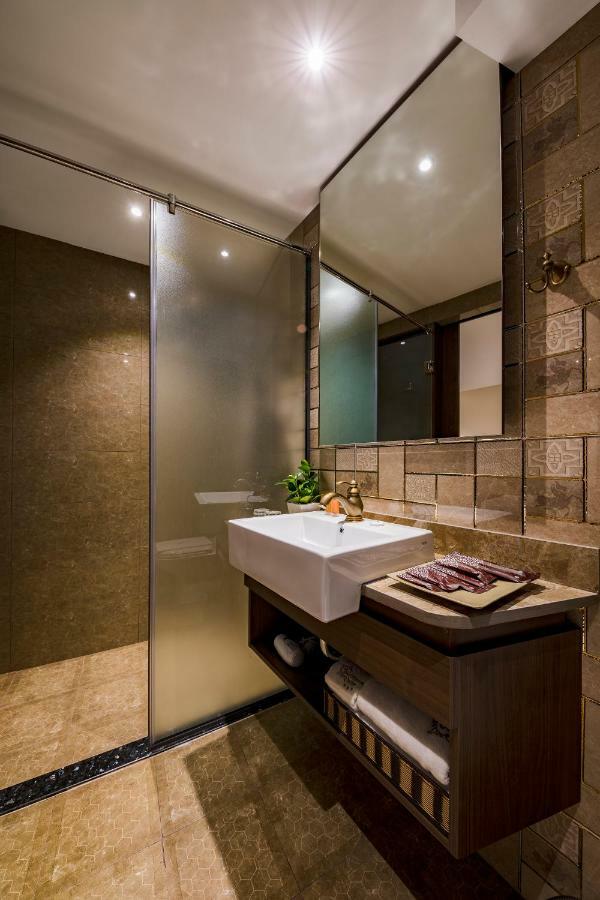 Sunflower Cbq Hotel Bandar Ho Chi Minh Luaran gambar